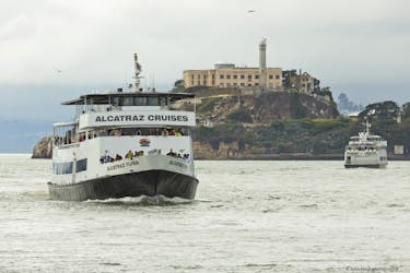 Tour guiado en bicicleta por Alcatraz y el puente Golden Gate